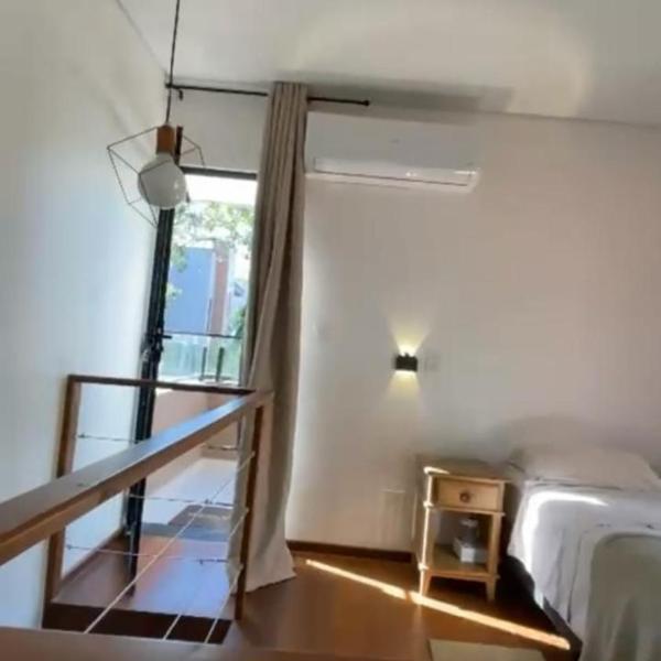 CASA PRAIA CAMBURI CHARMOSA A 100m MAR, Churrasqueira, 7 Pessoas, Pet Friendly, Wi Fi, Ar condicionado, Família, Férias no Paraíso - Foto 4