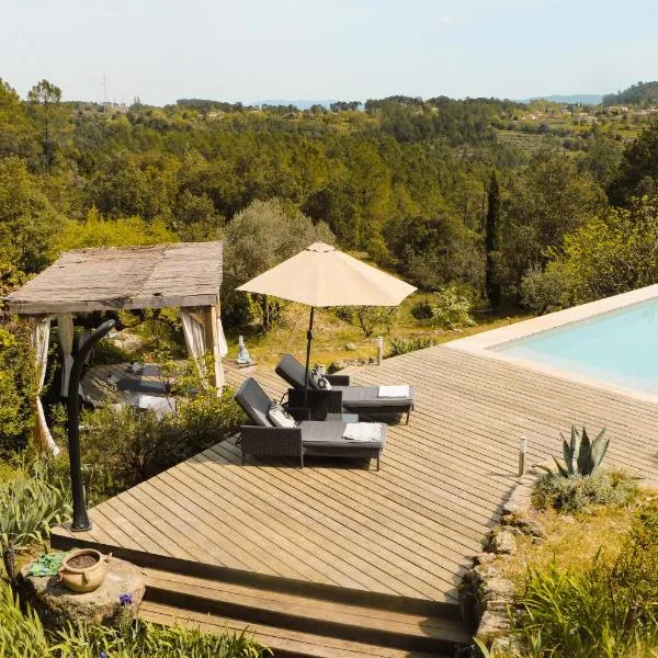 Idyllic French farmhouse, hotel din Les Assions