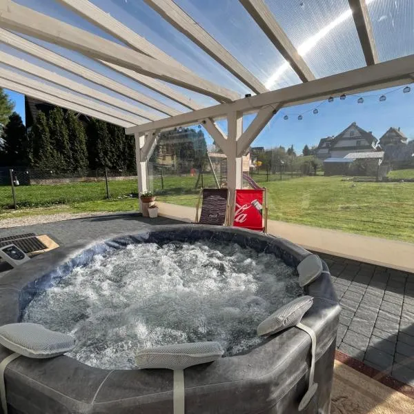 Apartamenty u Petuski z Jacuzzi, hotel u gradu Šaflari