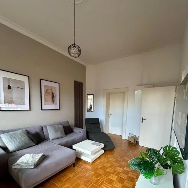 Villa Apartment bis zu 6 Personen Balkon NEU, hotel a Gelsenkirchen