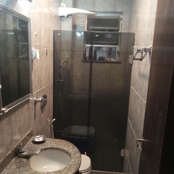 Quarto no apartamento do anfitrião na Praia do Canto - Foto 3