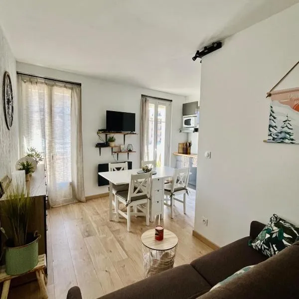 Appartement T2 cosy - au cœur de Cauterets - Le Nid du Lys: Cauterets şehrinde bir otel