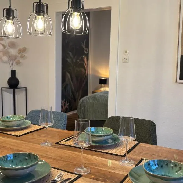 Paderborn में, होटल Heaven Homes XL Paderborn City für 6