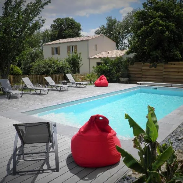 Le Clos d'Aunis, Hotel in La Jarrie