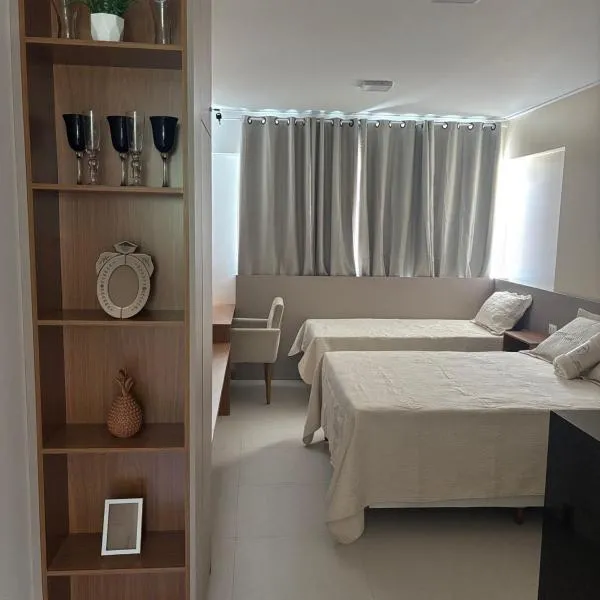 Flat novo Piscina 100m da Praia Boa Viagem、レシフェのホテル