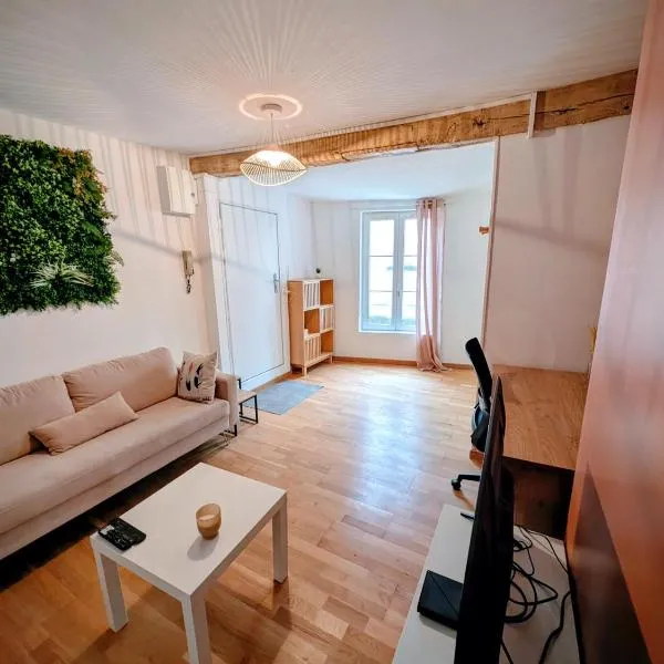 Le Clou de Coeur - coeur de ville - Parking inclu, hotel din Chartres