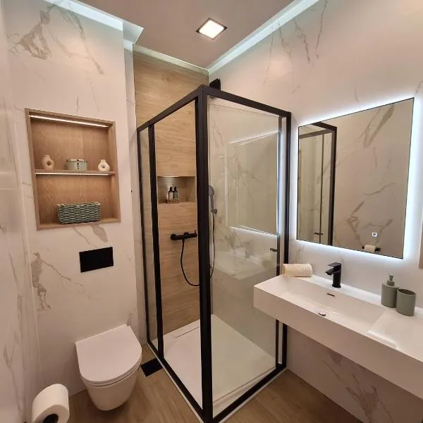 The Golden Island apartments, hotel a Krk