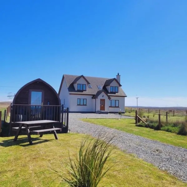 Ocean View Glamping Pod, hotell i Borve