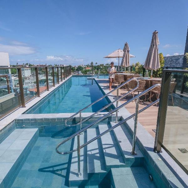 Apto com Piscina Rooftop em Porto de Galinhas