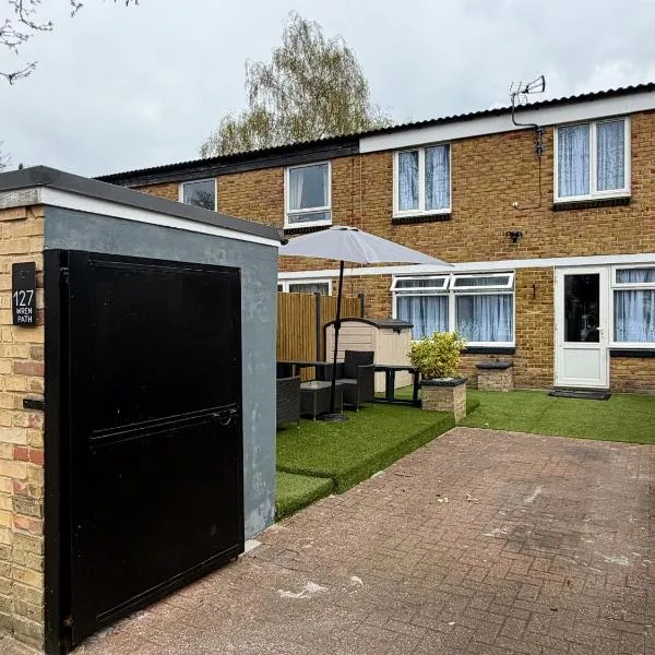 Daybyday properties, готель у місті North Woolwich