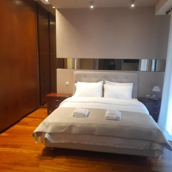 Kings and Queens 2, hotel en Larisa