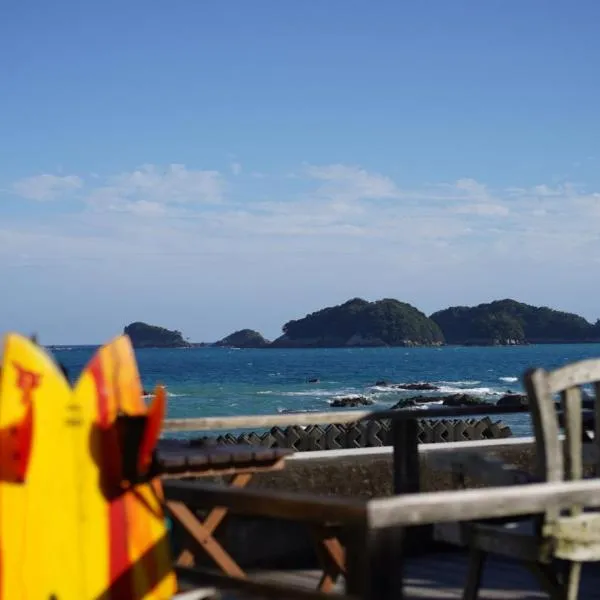 PavilionSurf&Lodge, hotel v mestu Shishikui