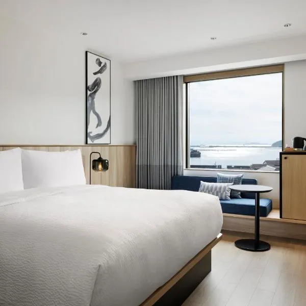 Fairfield by Marriott Hyogo Awaji Fukura – hotel w mieście Minamiawaji