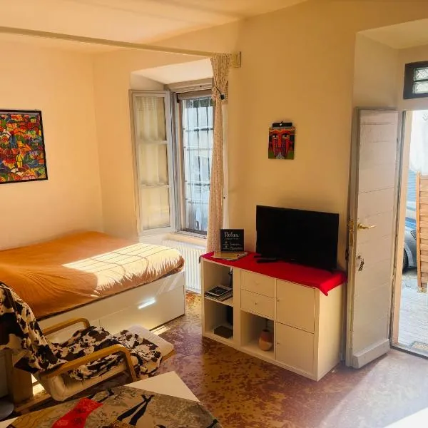 Friendly Africa Room Como Center