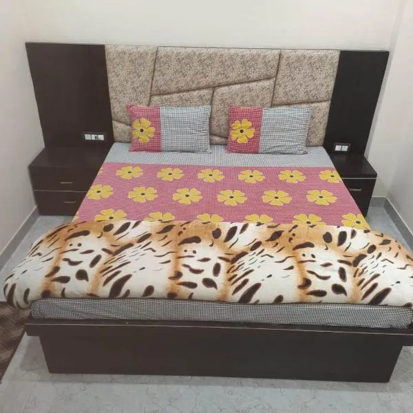 Shri Shyama seva kunj, hotel sa Vrindāvan