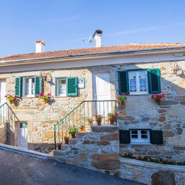 Cabanelas Country House - Casa do Afonso, hótel í Vale de Cambra