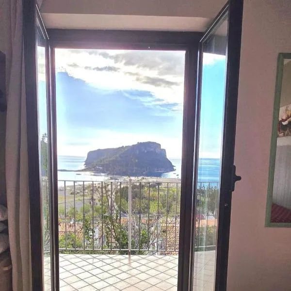 Hotel Normanni, готель у місті Прая-а-Маре