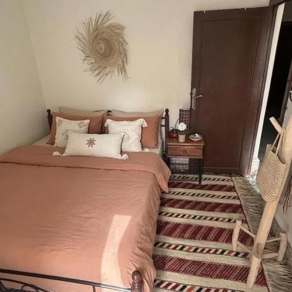 Studio in City Center Living at Heart of It All, 3 kms away from airport, Hotel in Er Rachidia