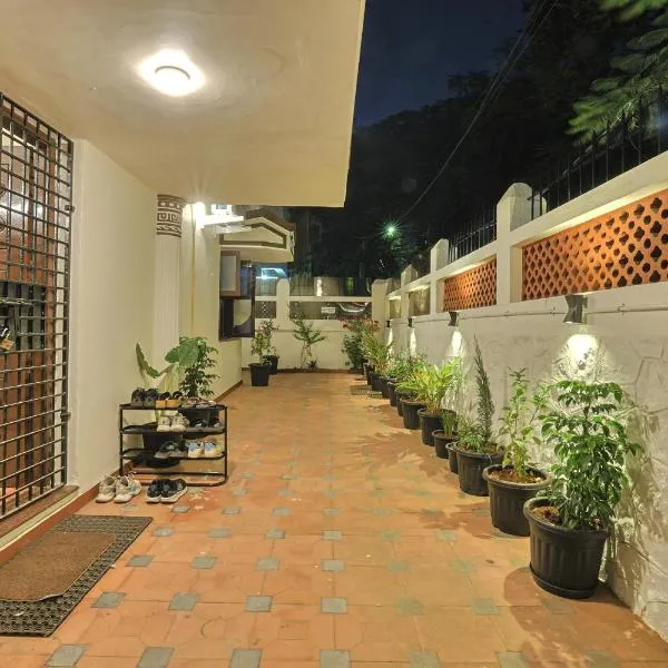 The Circle Hostel - Chennai, hotelli Chennaissa