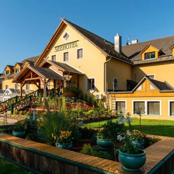 Seehotel Burg Spreewald, hotel em Byhleguhrer Kaupen