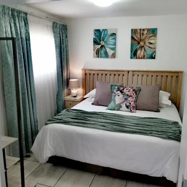 Sleep@161 Benade Drive, hotel i Bloemfontein