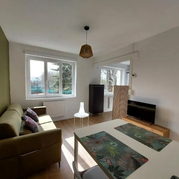 Appartement lumineux ville et mer, hotel em Dunkerque