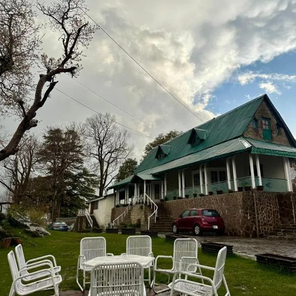 FIRHILL RESORT Kashmir Point - Murree Hill Station, hôtel à Murree