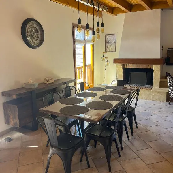 Villa Léaya, hotel a Esterre