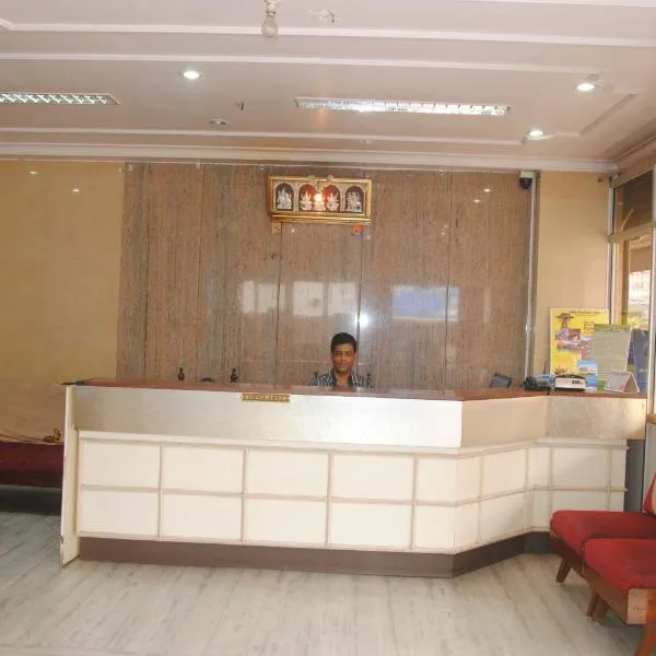 hotel sangeeth lodging photo 2