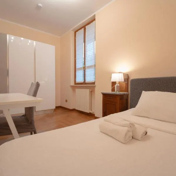 Appartamento e stanze a Casalpusterlengo, hotel a Casalpusterlengo