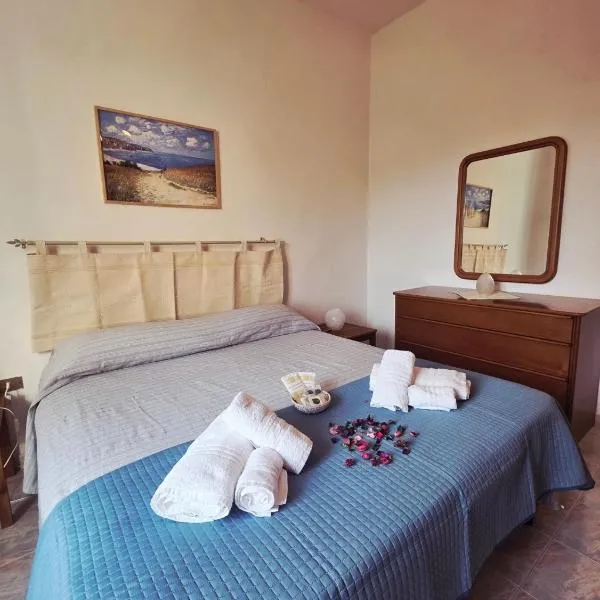 Casa Marì a due passi dal mare, hotel a Porto Alabe