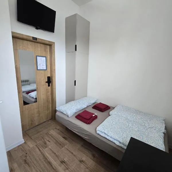 Mini nocleg przy dworcu, viešbutis mieste Tomaszów Mazowiecki