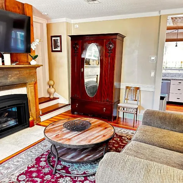 Fireside Cottage、ジャクソンビルのホテル