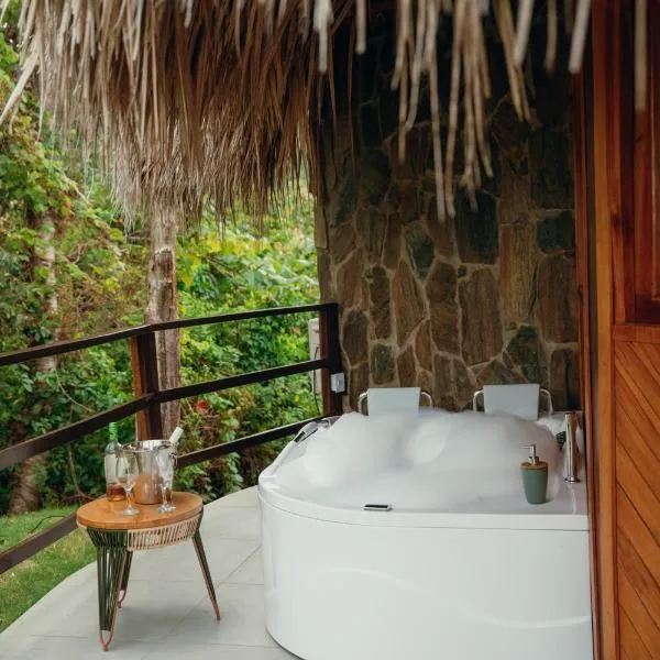 Zirwa Hotel Boutique - Dentro del Parque Tayrona, hotel a El Zaino