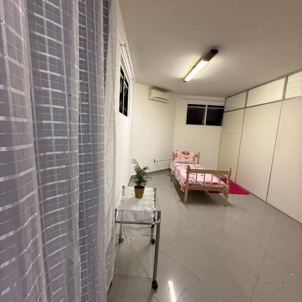 Hostel em SJC perto da rodoviária, centro,Embraer e cta