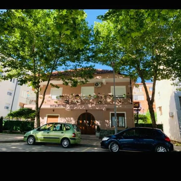 Vila Spaho, hotel u gradu Korča