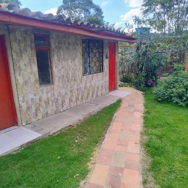 Refugio del Jardín Chalet Campestre Familiar en Chia, hotel em Chía