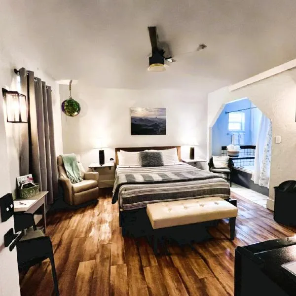 Eagle’s Landing Lodge, hótel í Custer