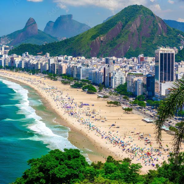 Studio Copacabana Exclusivo, Na Rua Silva Castro, 4 min da Praia e Metrô, Ganhe 1 ESPUMANTE de boas vindas nas reservas acima de 3 dias, para brindar essa experiência icônica, com Ar e Wi-Fi