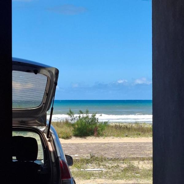 Linda casa em frente ao mar! - Foto 2