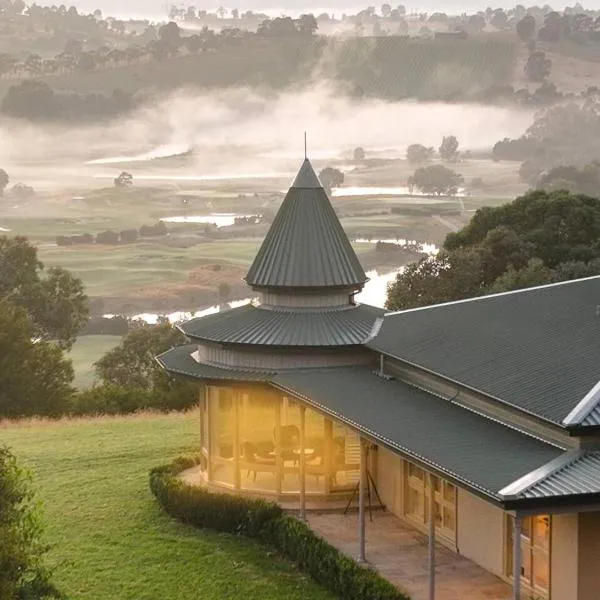 Cloudcrest Estate | Pool, Tennis, Golf & Kangaroos, hotel v destinácii Christmas Hills