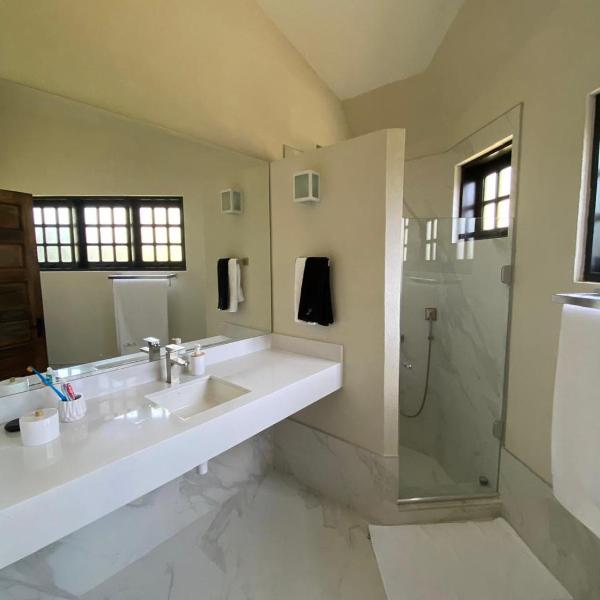 Casa de Luxo na Praia do Engenho - Piscina, Área Gourmet e Natureza Exuberante - Foto 3
