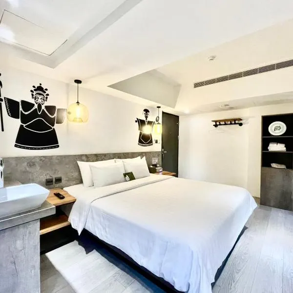 Huwei Hotel, hotel v destinaci Huwei