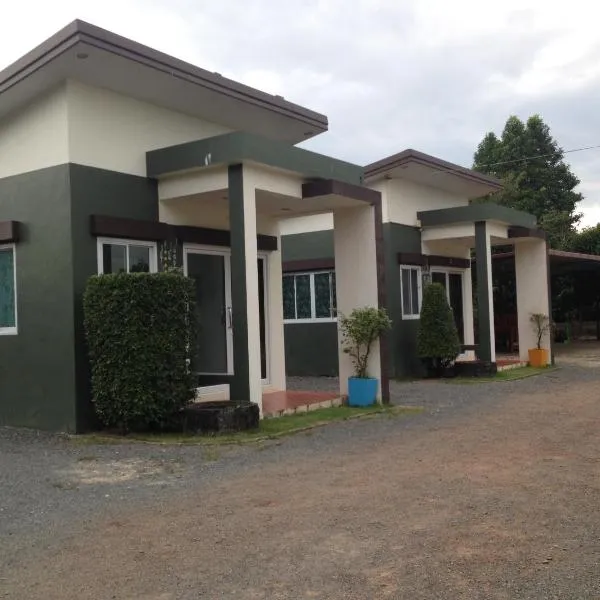 Bai Pai Resort, hotel v destinaci Khlung