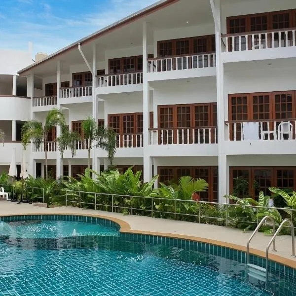Blue Neptuna Hotel Phuket Patong by Koko, hotel a Patong Beach