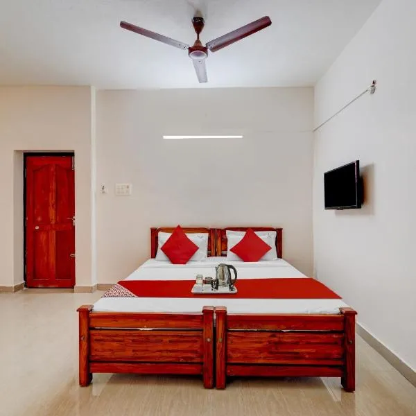 Hotel O Jayam Residency Tiruvottiyur Near Tiruvottriyur Theradi Metro Station, hotel a Chennai