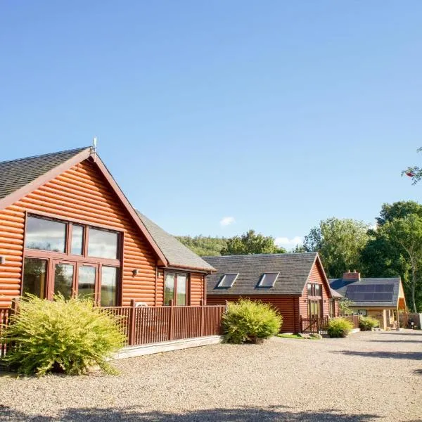 Apple Tree Lodge, хотел в Errol