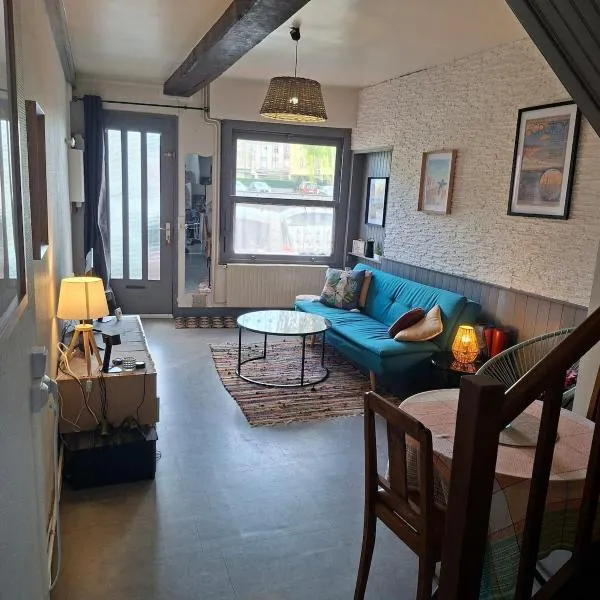 Traditional Abbeville house 20 minutes to Baie de Somme, Hotel in Abbeville