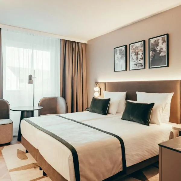 Leonardo Hotel Köln, hotel v Kolíně