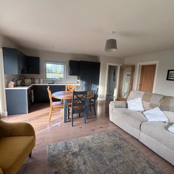 Moate View Lodge, hotell i Ballymore Eustace